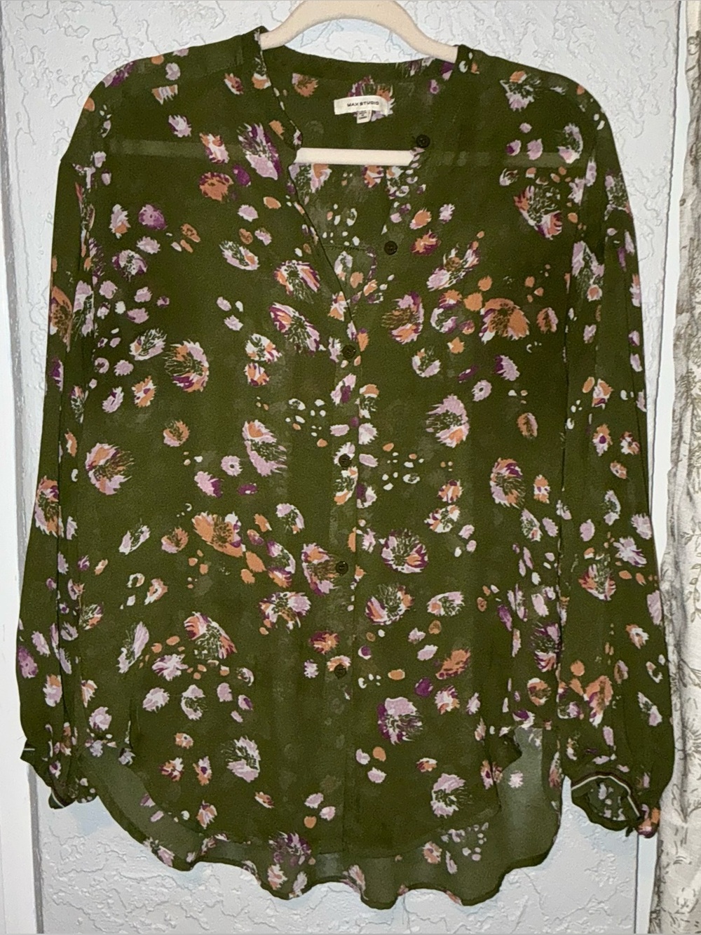 Max Studio Olive Floral V-Neck Long Sleeve Blouse